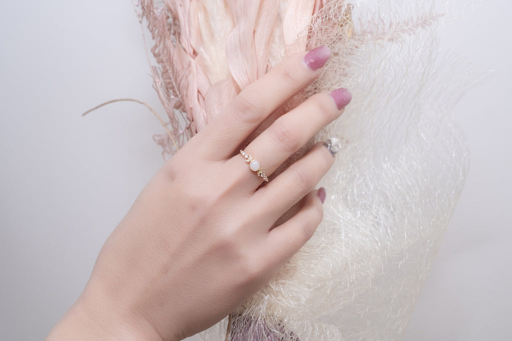 Moon ring  K10