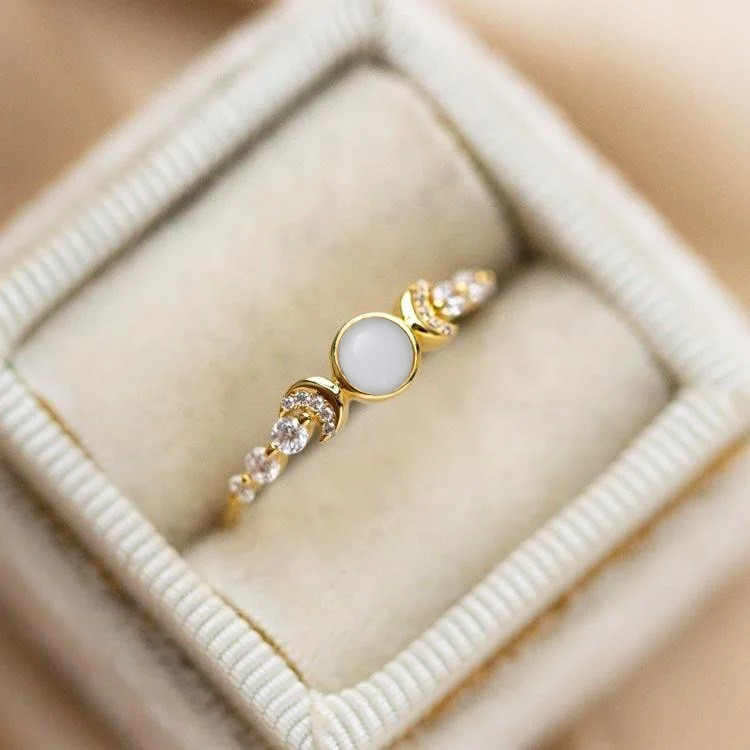 Moon ring  K10