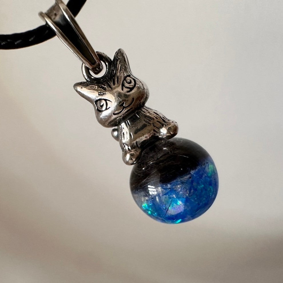 Ball-shaped Dayan jewelry top
