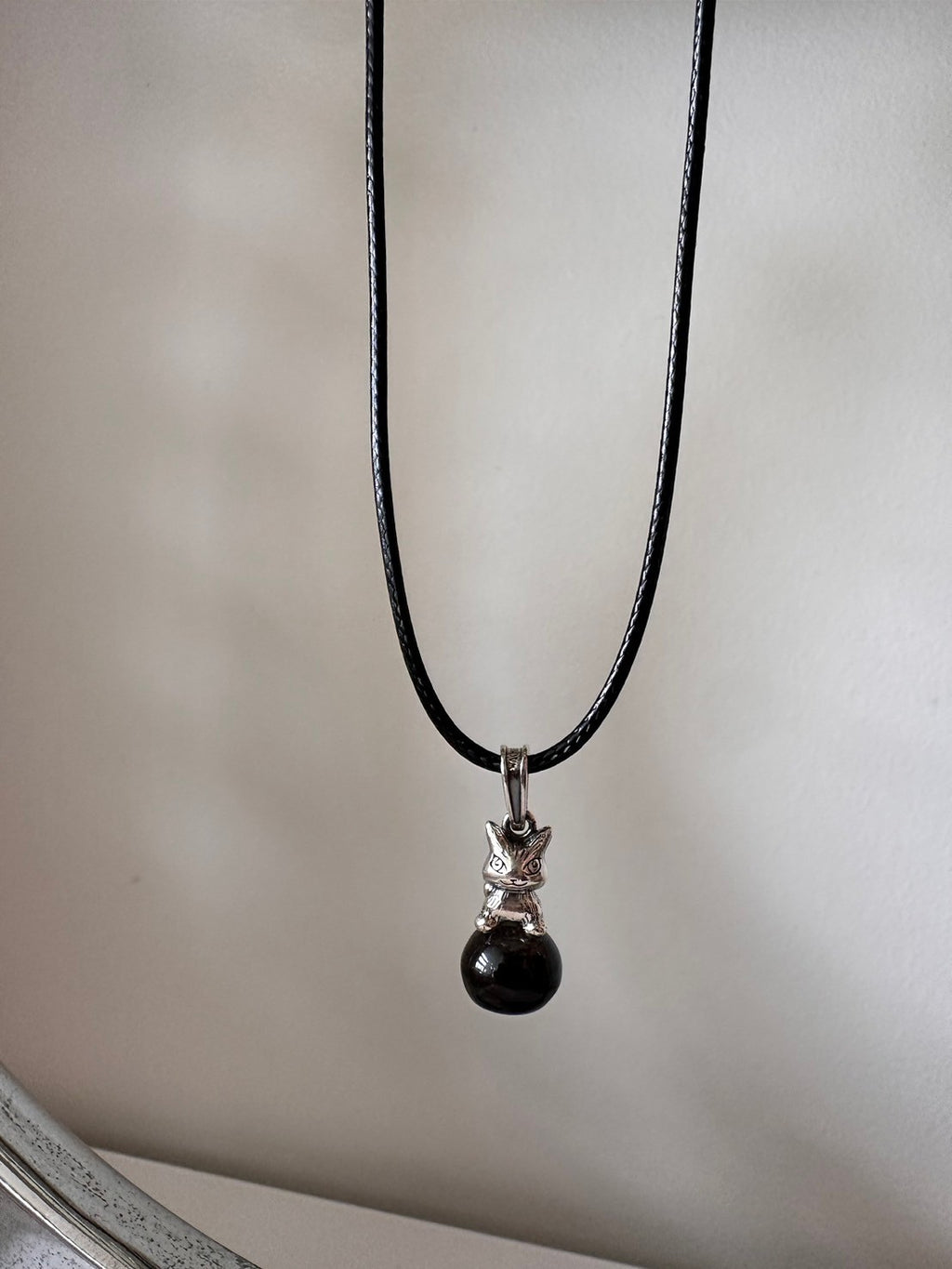 Ball-shaped Dayan jewelry top