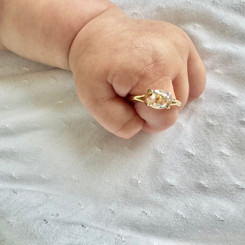 Oval K18 <Breast milk/umbilical cord>