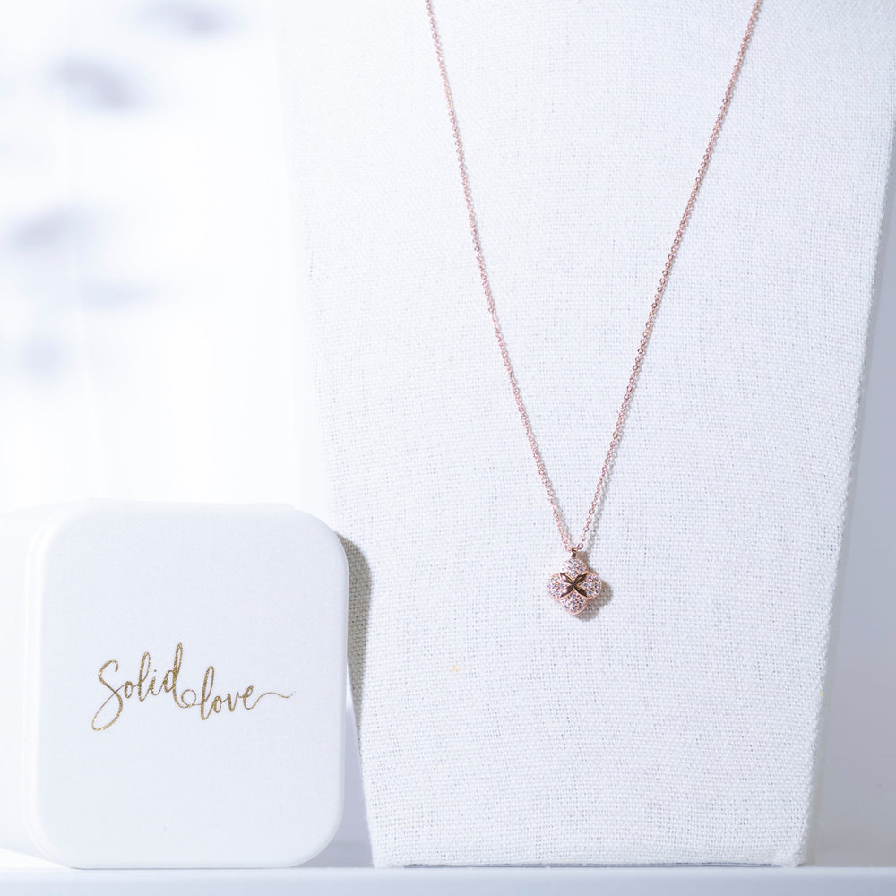 【新品】 パープル盤　Clairo 『 Charm 』 クレイロ Clairo 「Charm」 ~1周年記念盤~｜仲真史 NAKA BIG LOVE RECORDS