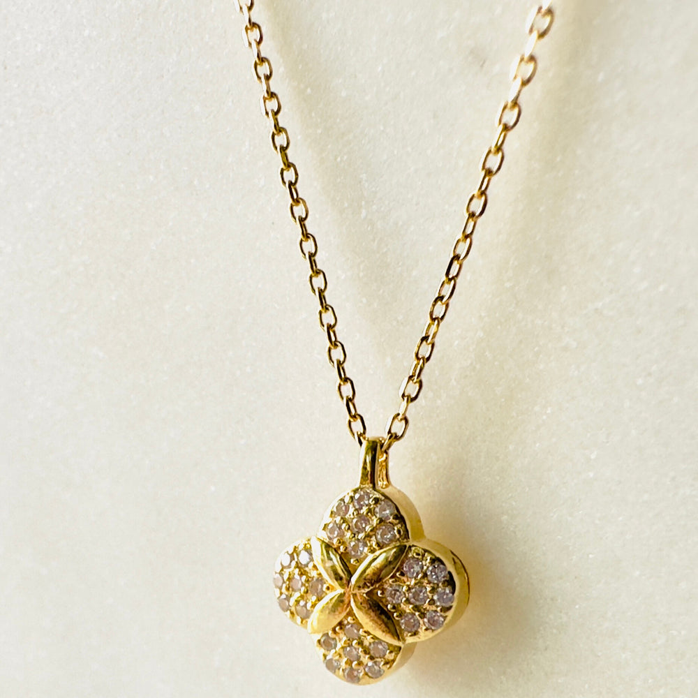 Clover Reversible K18 – Solid Love