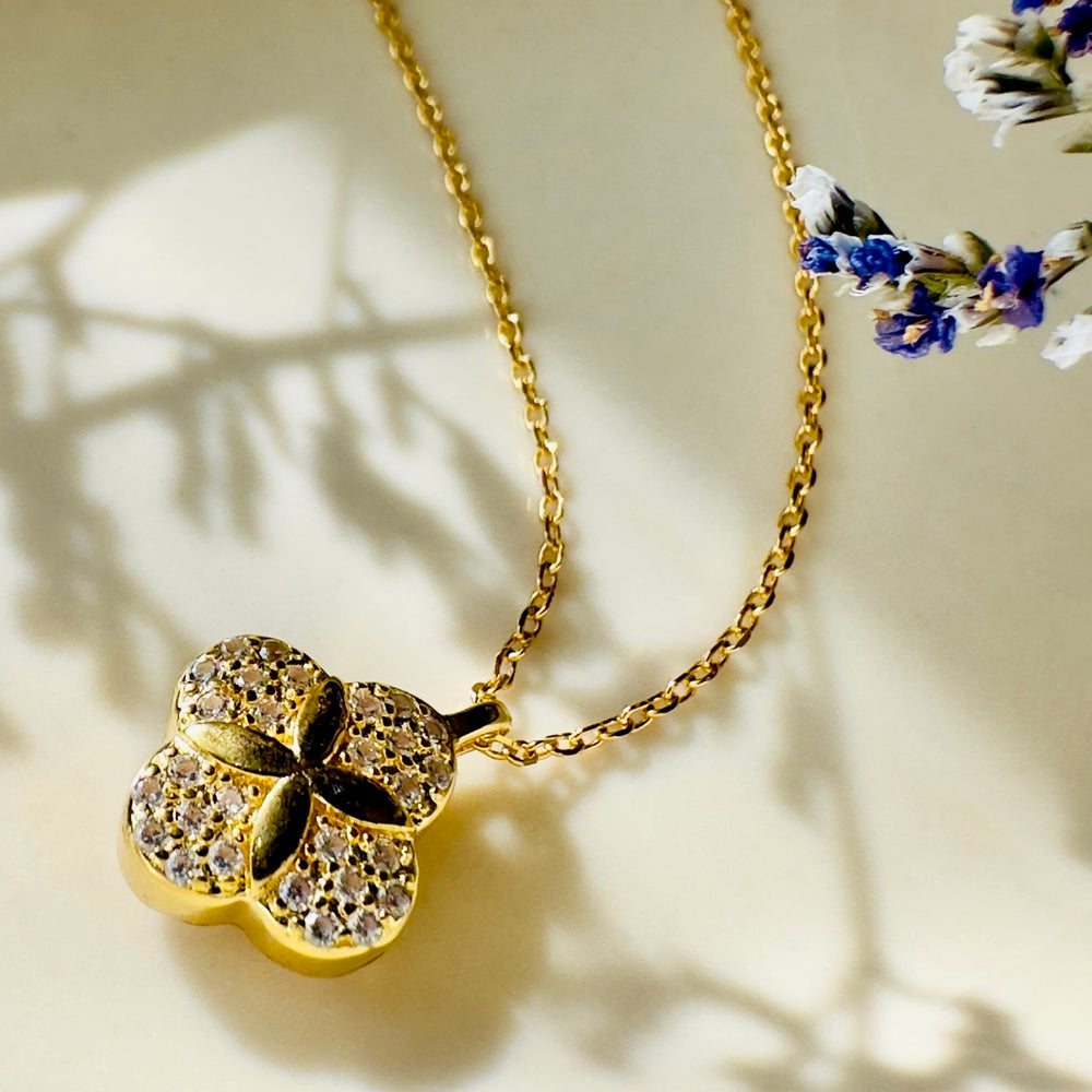 送料込/関税込■FOUNDRAE■True Love 18Kゴールド ネックレス True Love 18kt gold chain necklace in gold - Found Rae