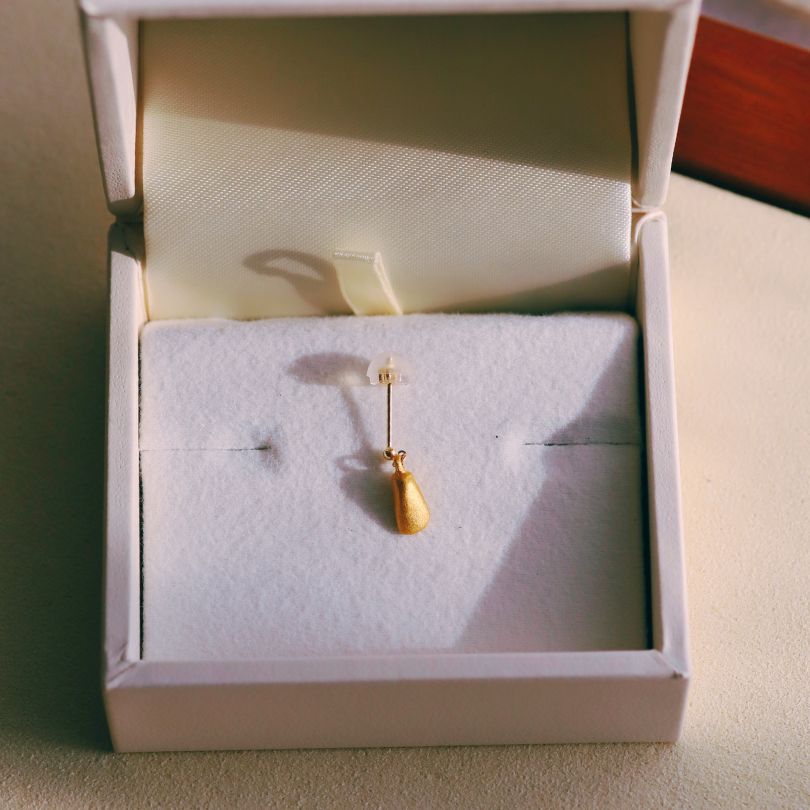 金乳歯ドロップピアス・イヤリング（Standard)