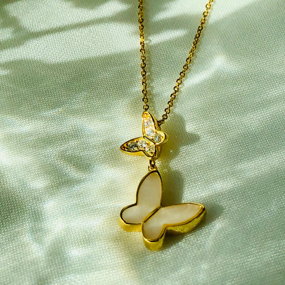 純金K18 蝶々ペンダント 楽天市場】k18 ゴールド ネックレス バタフライ 蝶 18金 お守り