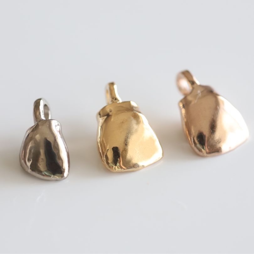 金乳歯ドロップピアス・イヤリング（Standard)