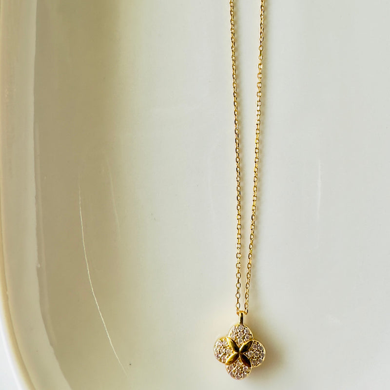 Clover reversible Necklace
