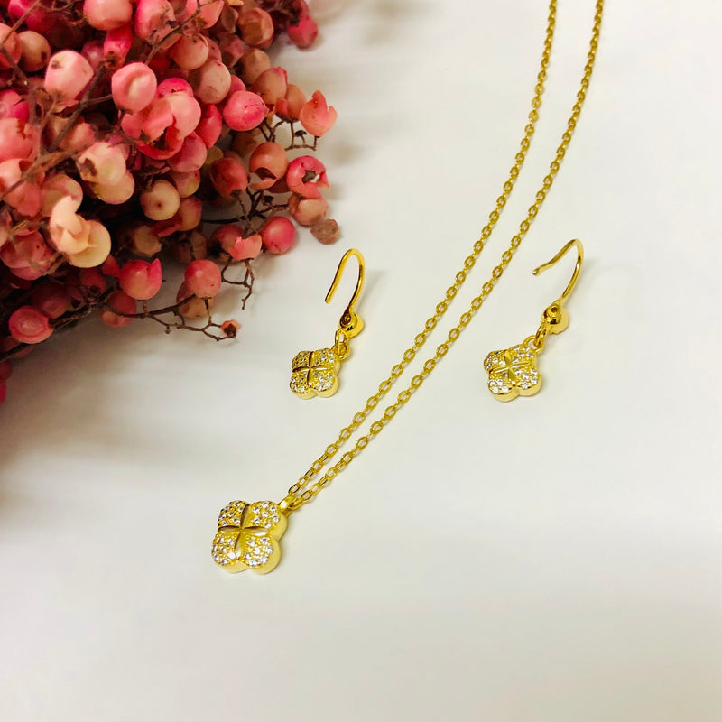 リバーシブル　ネックレス　ピアス　セット　＜母乳ジュエリー＞