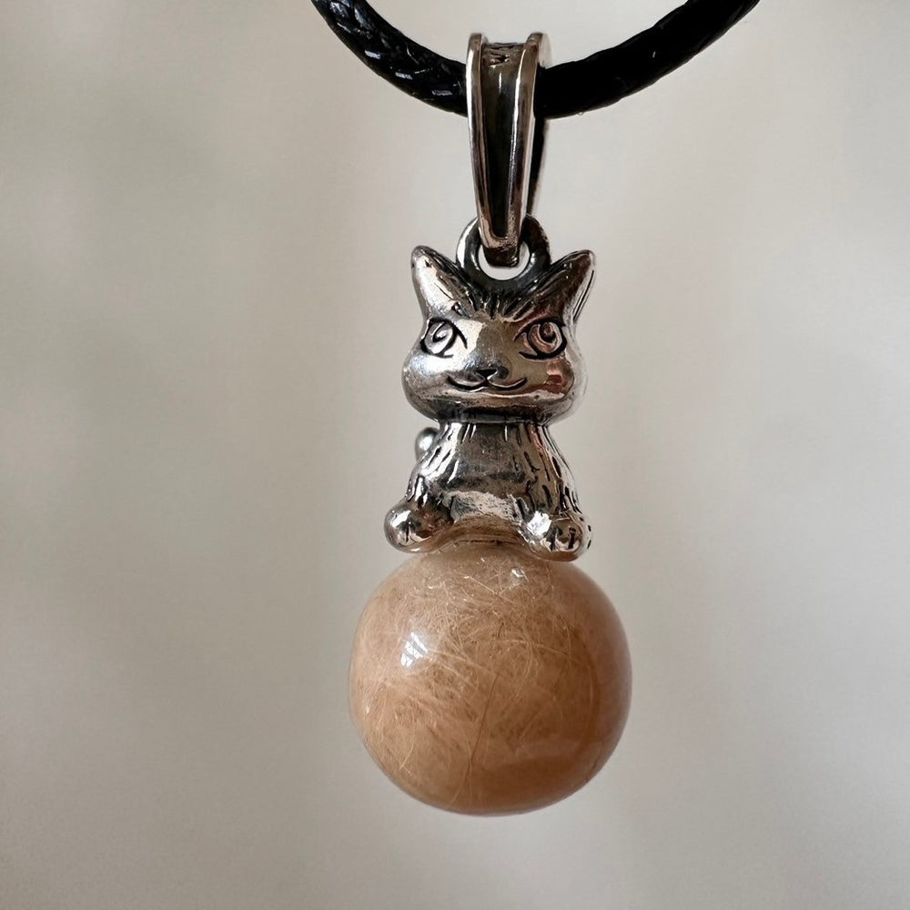 ボール型ダヤンのジュエリートップ – Solid Love