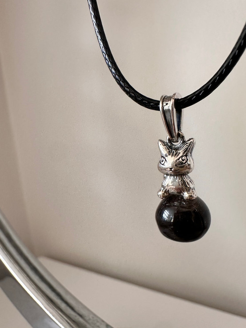 ボール型ダヤンのジュエリートップ – Solid Love