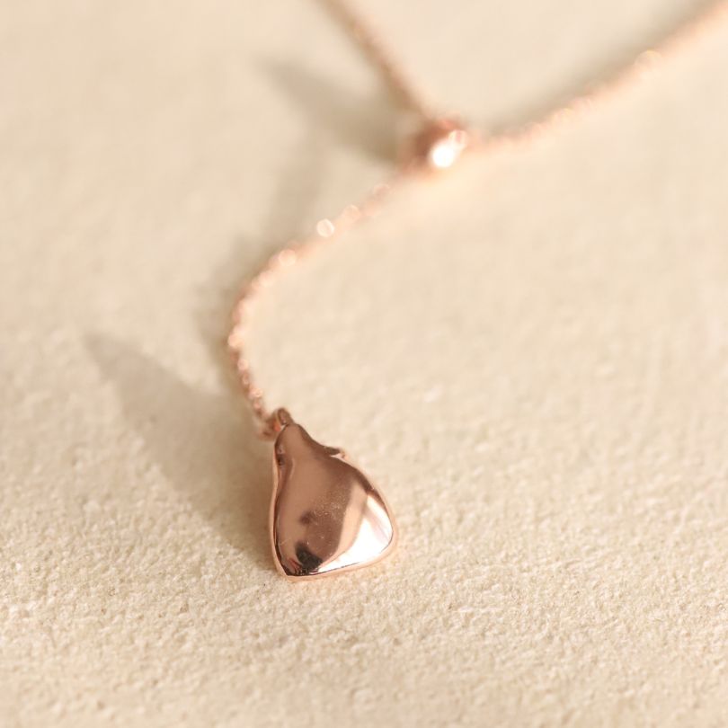 金乳歯Y字ネックレス（Standard）